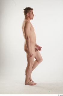 Steve Q 1 nude side view walking whole body 0003.jpg